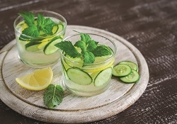 Refreshing Cucumber and Lemon Water